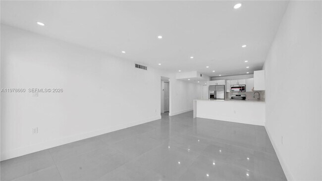 Building Photo - 6070 W 19th Ave