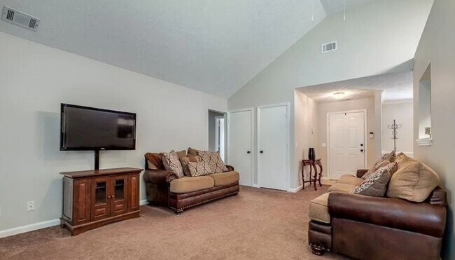 Building Photo - Cozy 3/2 Home located in Georgetown neighborhood