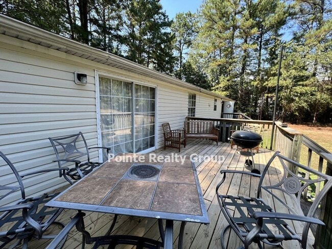 Building Photo - Life Just Got Better.-Short Term Rental