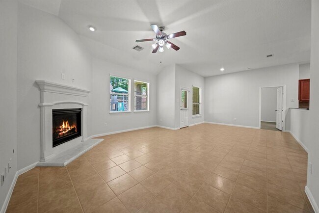 Building Photo - 1055 Forest Haven Ct