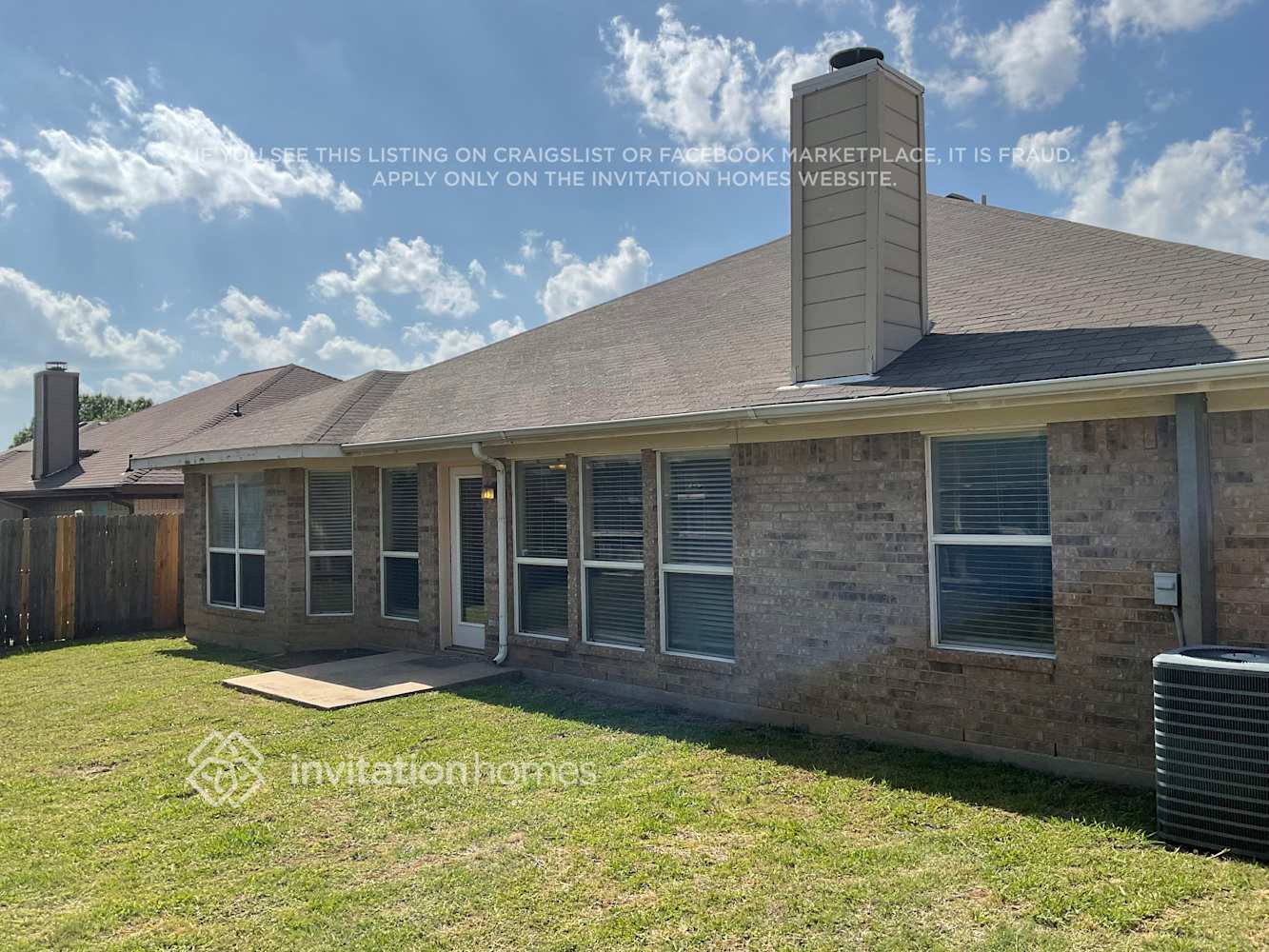 Building Photo - 614 St Eric Dr