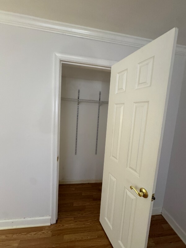 Building Photo - 10614 Samaga Dr
