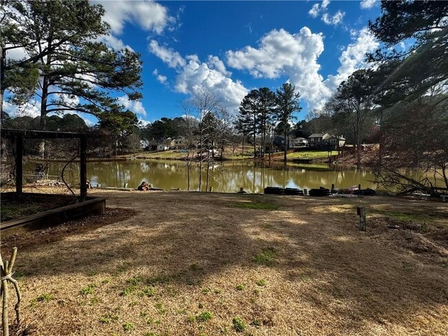 Building Photo - 1709 Rangewood Dr SW