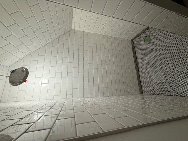 Building Photo - 1834 W Byron St