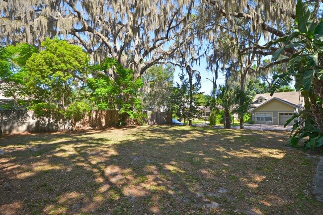 Building Photo - 2 Bed | 1 Bath near SODO