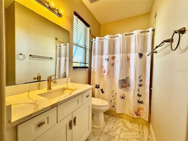 Building Photo - 11209 Village Brook Dr