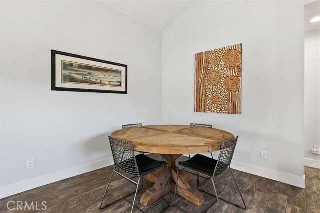 Building Photo - 630 Indianapolis Ave