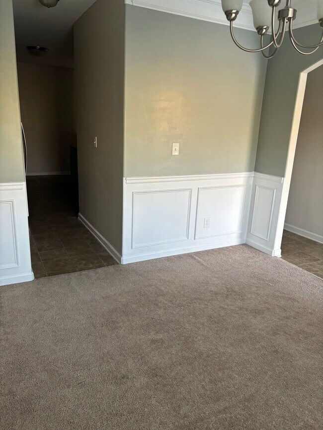 Building Photo - 118 Great Oak Way