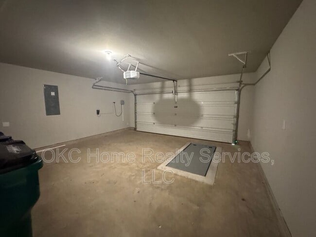Building Photo - 4217 Palmetto Blf Dr