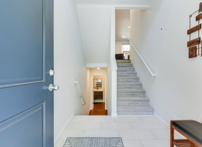 Building Photo - Immaculate 2-Bedroom Townhome in Tanasbourne with Smart Upgrades & High-End Finishes!