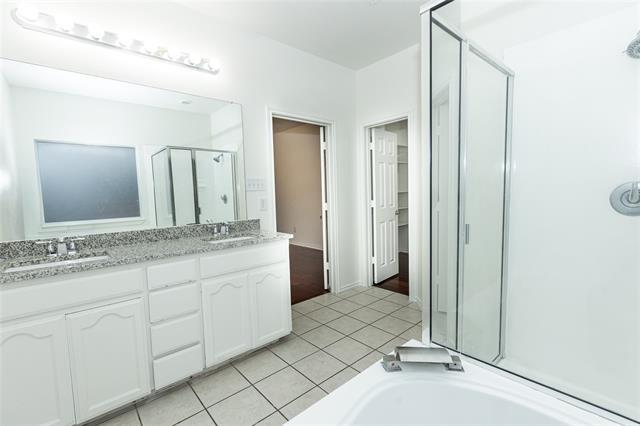Building Photo - 9901 Bend Ct
