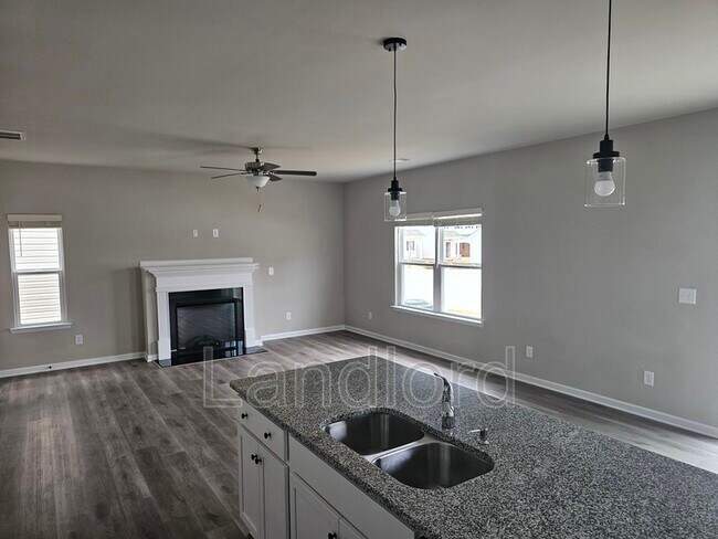 Building Photo - 4220 Stoneygreen Ln