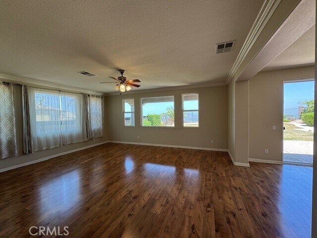 Building Photo - 16034 Skyridge Dr