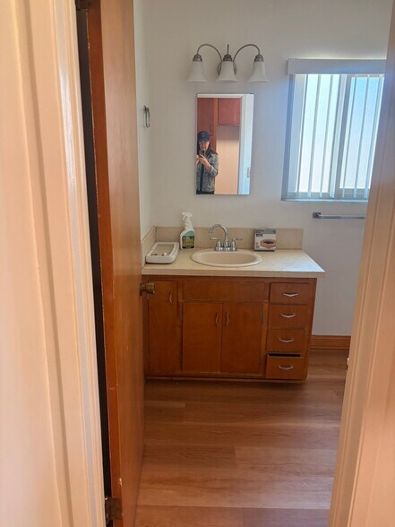 Building Photo - 4568 Alice St