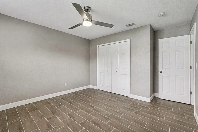 Building Photo - Newgate Street Northwest