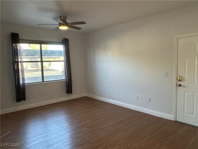 Building Photo - 8000 W Badura Ave
