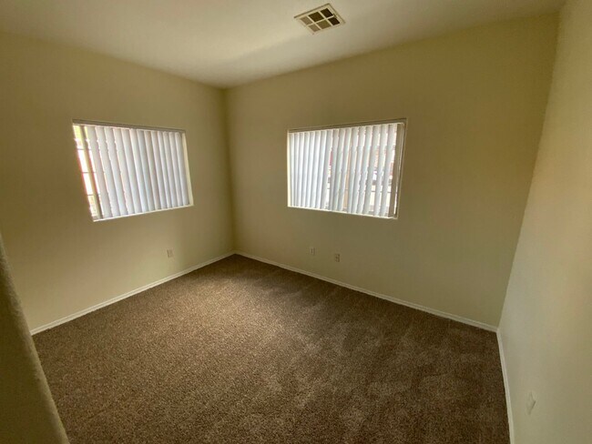 Building Photo - HCVP CONSIDERED**GATED COMMUNITY NEAR NELLIS AIR FORCE BASE!