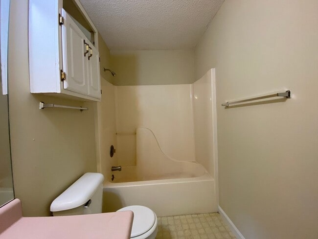 Building Photo - AVAILABLE AUGUST! [NO PETS PERMITTED]