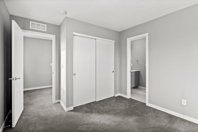 Building Photo - 5230 Stuart St