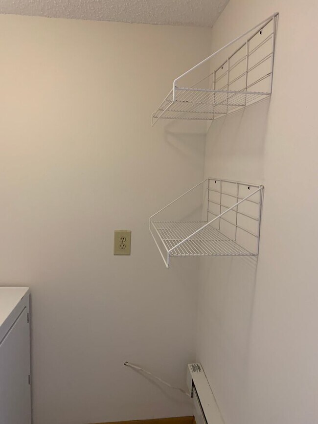 Building Photo - Cozy Home Minutes From Downtown Waynesville