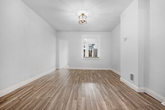 Building Photo - Beautifully Renovated 3 Bedroom 2.5 Bathroom Rental with study in McElderry Park VOUCHER Holders ...