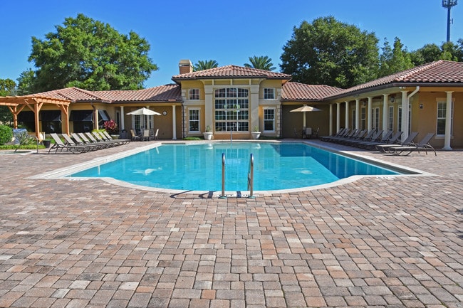 Building Photo - 4300 S Beach Pkwy