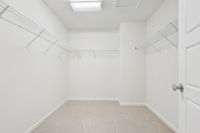 Building Photo - 905 Times Square Dr