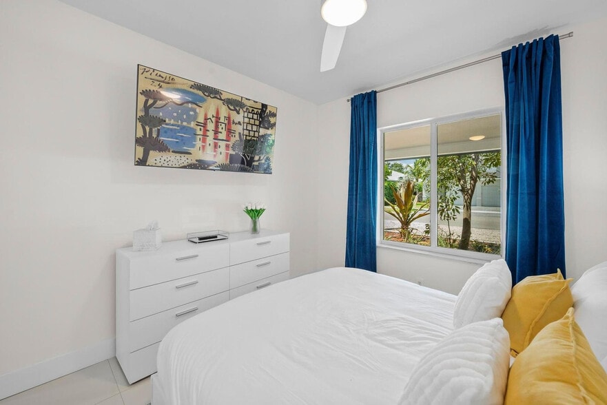 Building Photo - 44 N Federal Hwy