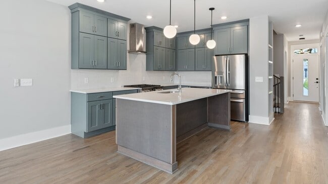 Building Photo - Nashville. Spotless & never been lived in 4BR/4.5BA home + separate office