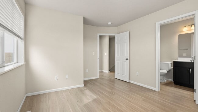 Building Photo - Unfurnished | Summerland Twinhomes | Waterloo | Near Lost Island Waterpark