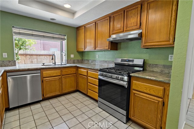 Building Photo - 2858 Laureltree Dr