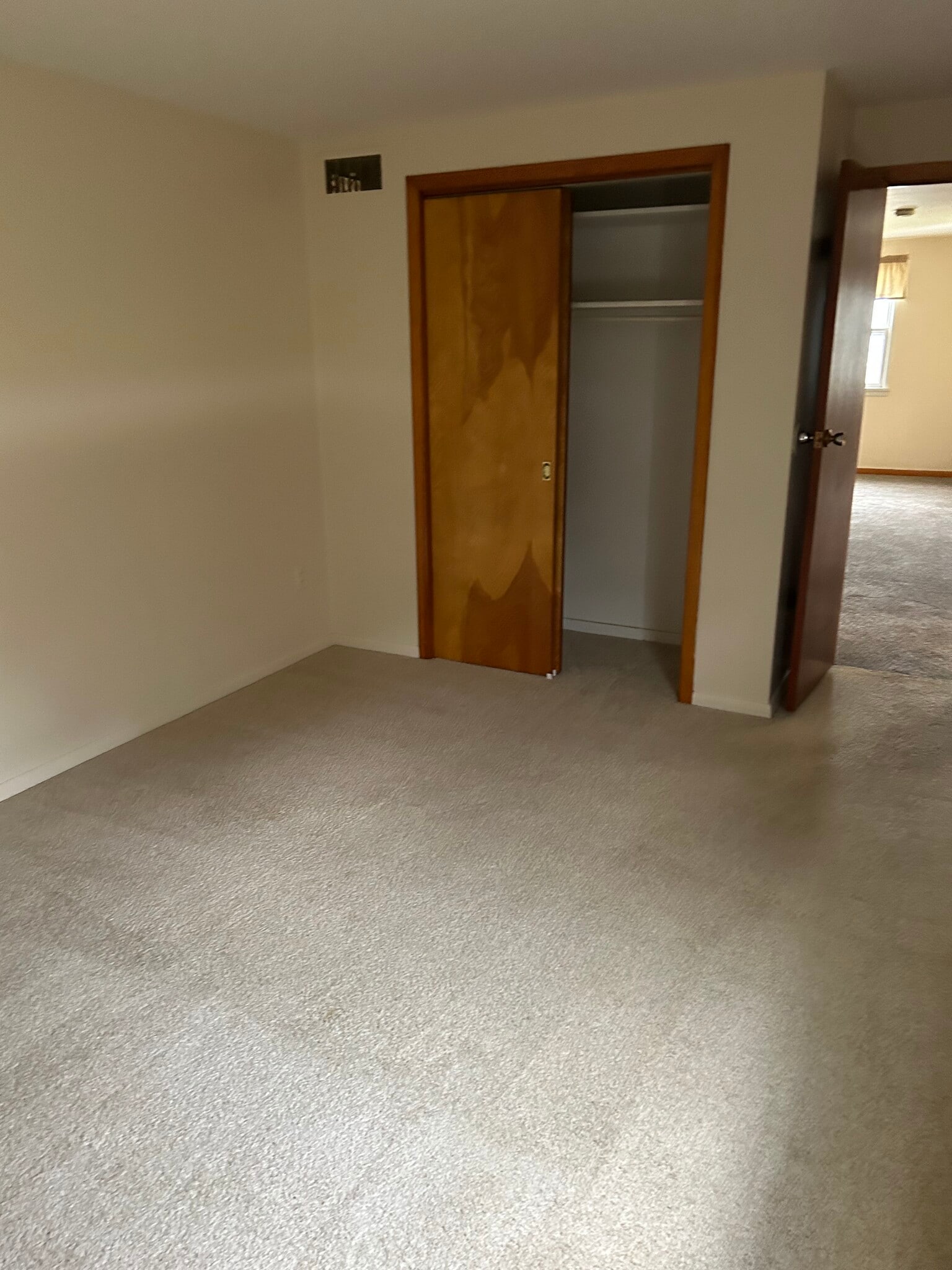 Bedroom - 4921 S Dixie Hwy