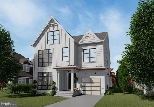 Building Photo - 1015 21st St S