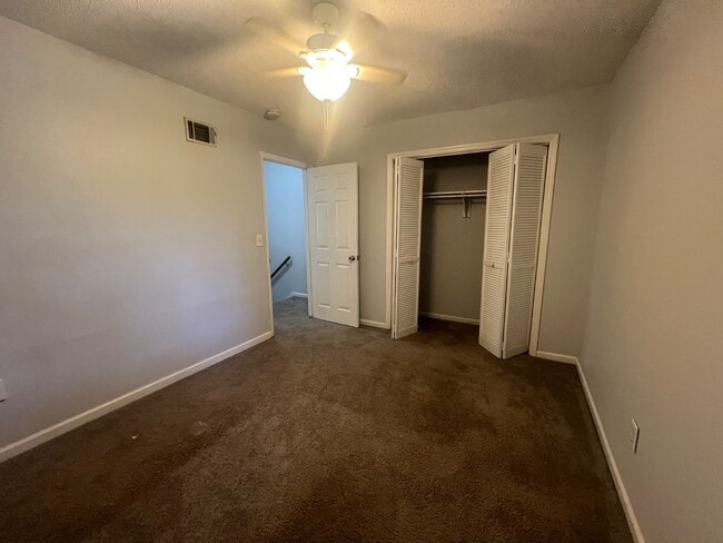 Building Photo - 111 Timber Ln