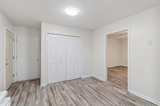 Building Photo - 5205 Cub Cir