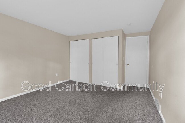 Building Photo - 298 Joe McCarthy Dr
