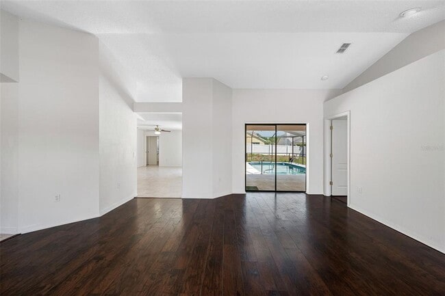 Building Photo - 1061 Archway Dr