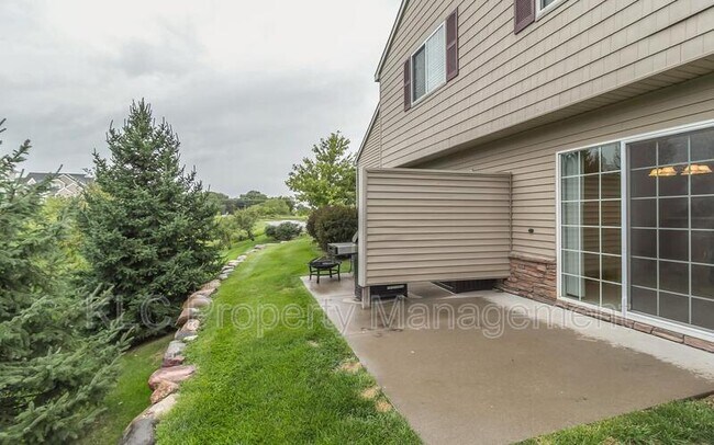 Building Photo - 8610 EP True Pkwy