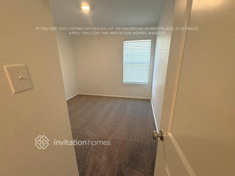 Building Photo - 10648 Sewell Cir