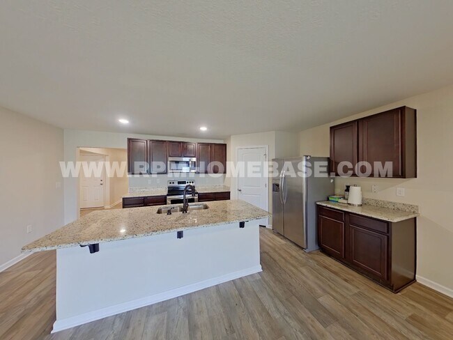 Building Photo - 808 Moorhen Wy
