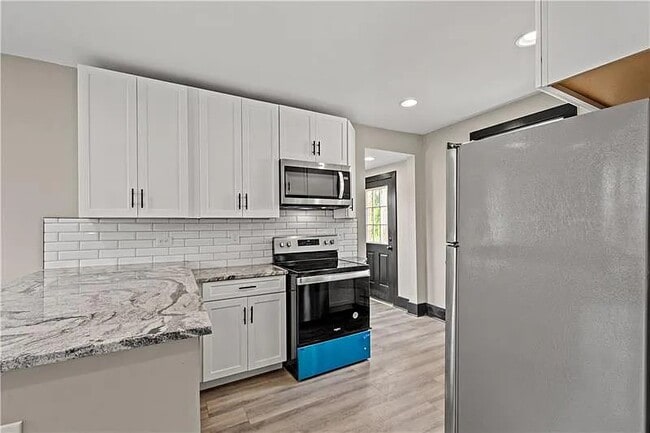 Building Photo - 61 Mainsgate St