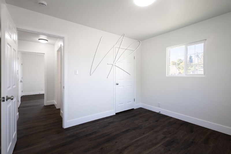 Building Photo - 1742 Huston St