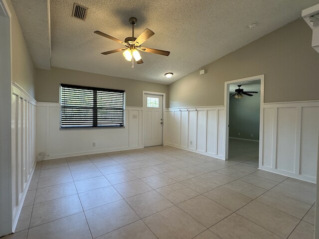 Building Photo - 13304 62nd Ct N