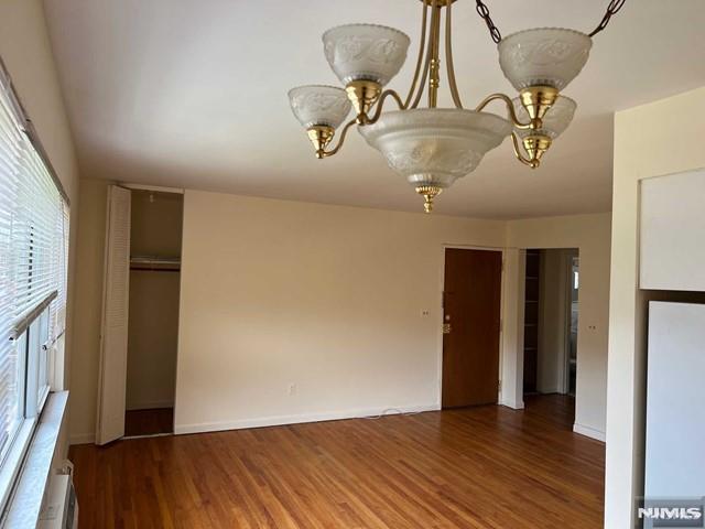Building Photo - 455 Fairview Ave