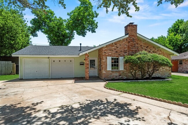 Building Photo - 4014 Mona Lee Ln
