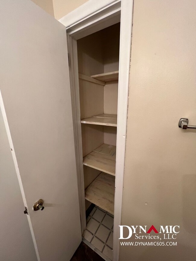 Building Photo - Updated 4 Bedroom, 2 Bathroom House By Augustana University