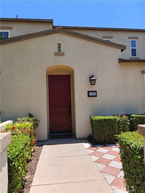 Building Photo - 15765 Lindbergh Ave