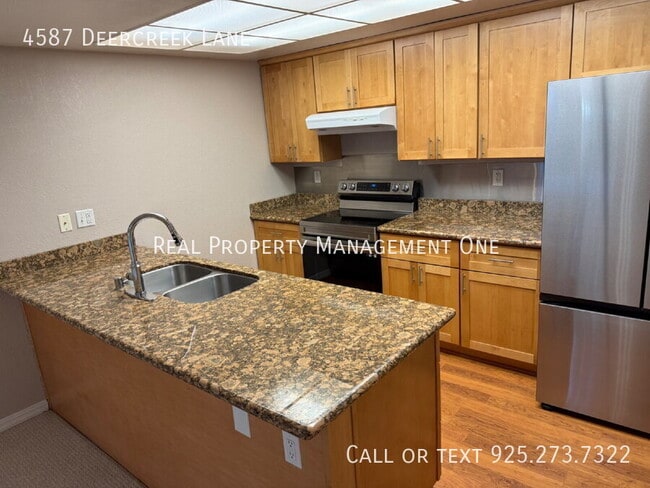 Building Photo - 4587 Deercreek Ln