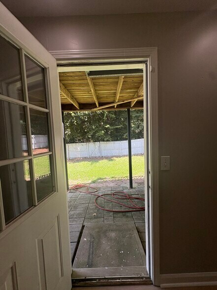 Building Photo - 2700 Fort Daniels Dr