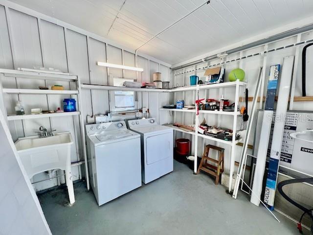 Building Photo - 10810 Freedom Dr